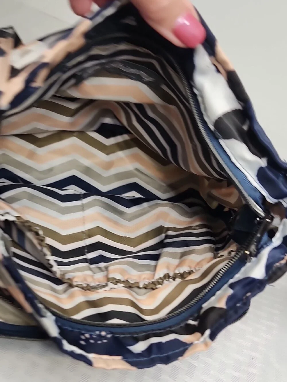 Lug Shimmy Abstract Floral Crossbody Bag